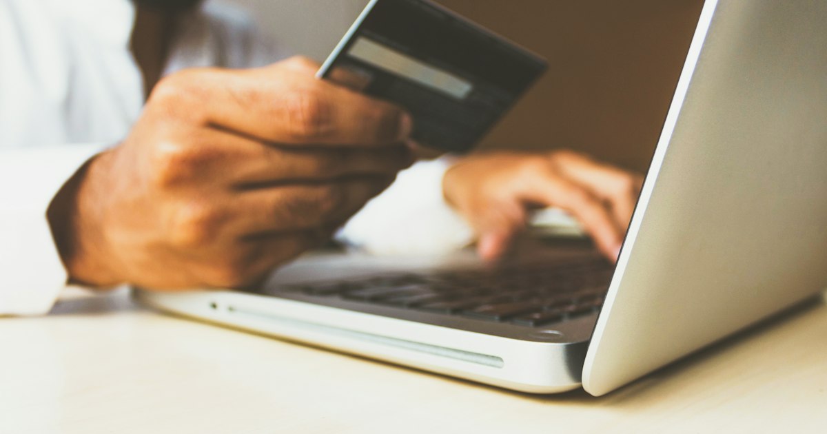 WhatsApp Marketing Message Templates for E-commerce: Examples That Convert