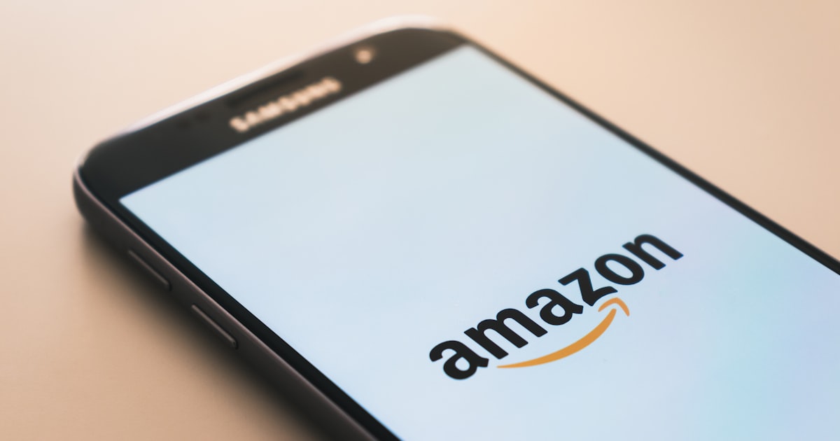 WhatsApp vs Email for Shopify Order Notifications